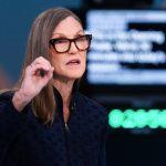 Comcast hopes bold offer will lure back frustrated customers 